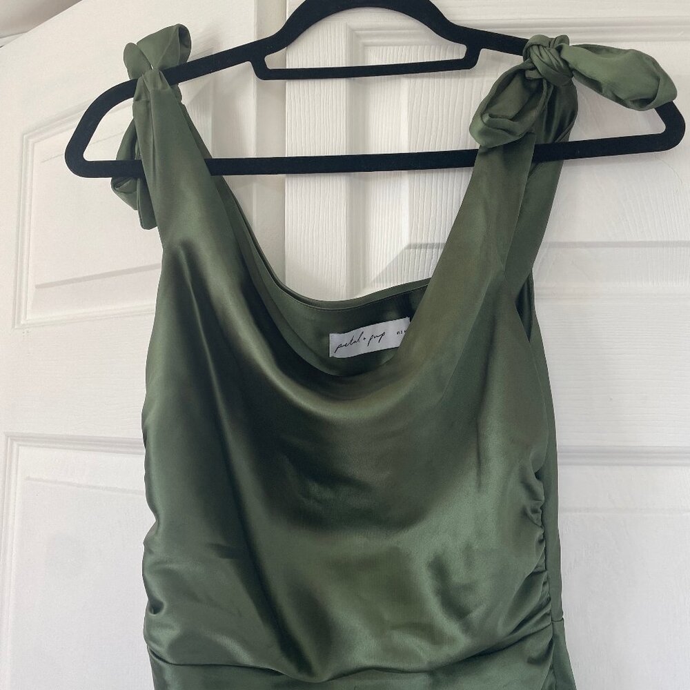 Petal & Pup Selma One-Shoulder Satin Gown | Size S - Picture 6 of 6